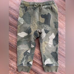 Tea Collection Camouflage Joggers 12-18m